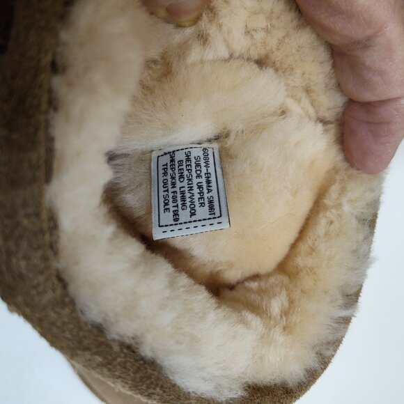 Bearpaw Suede Upper Sheepskin Wool Lining 608W-Emma Short US 8 Boots TPR Outsole - Picture 8 of 9